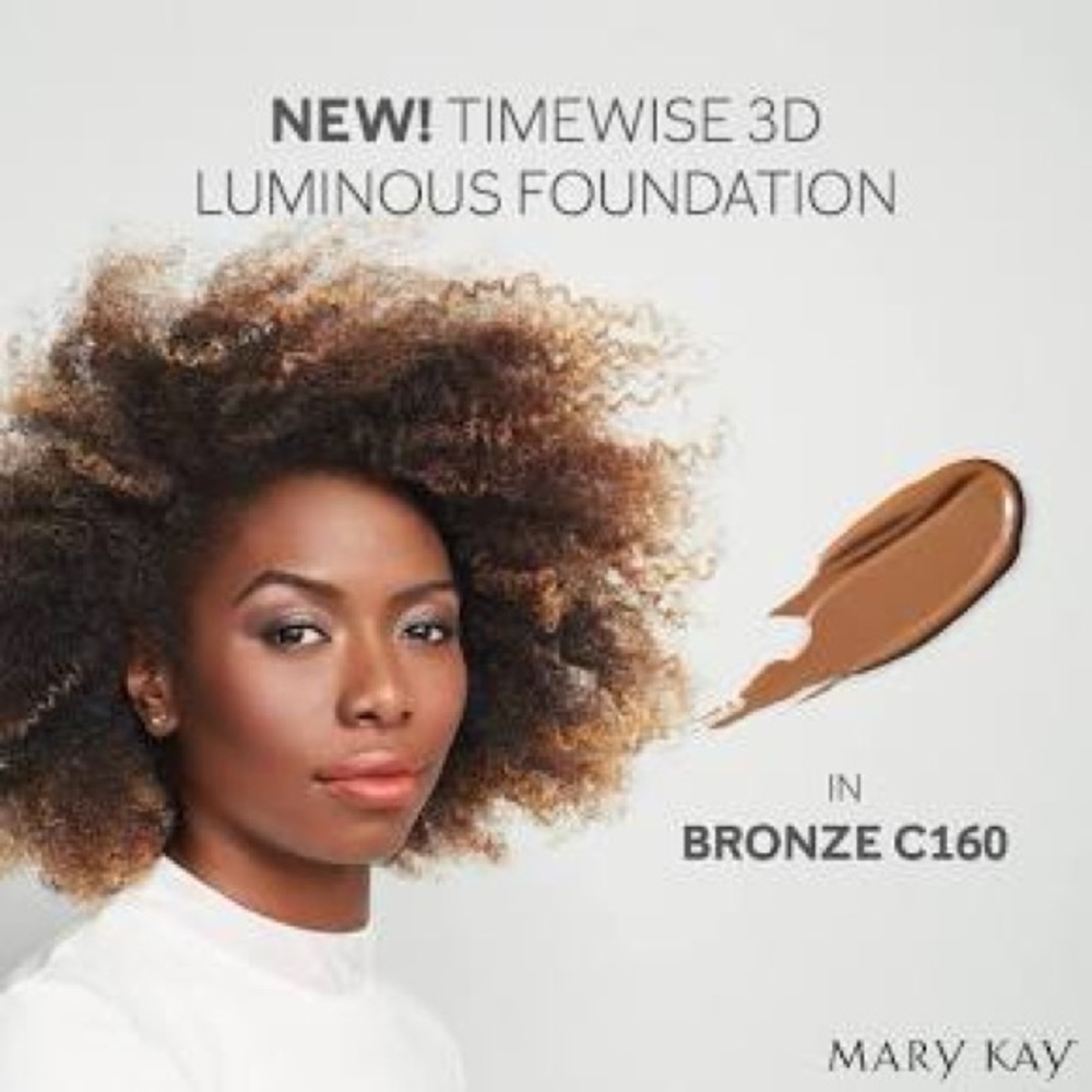 Mary Kay TimeWise Matte 3D Foundation - Bronze C160 - Picture 2 of 2